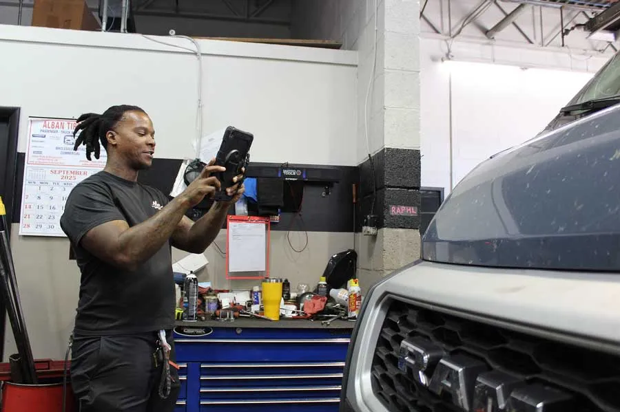 2217051874 ny4c0v 2560x1704 2048x136312